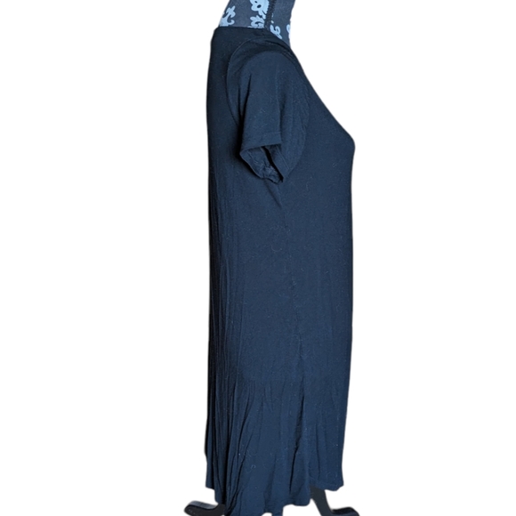 🌻2 for $20 | Black Midi Tee Shirt Dress - Picture 2 of 6
